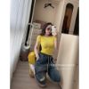 Ảnh của Set áo díp vàng mix quần jean rách