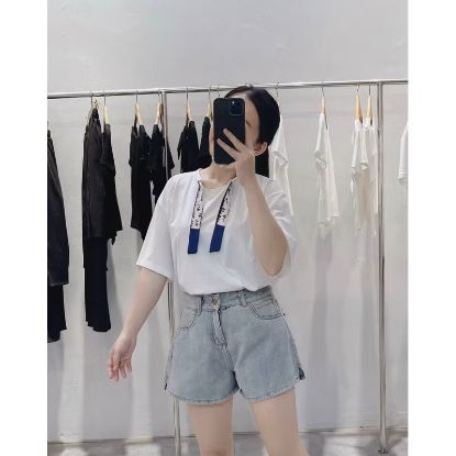 Ảnh của Set áo cổ nơ + quần jean
