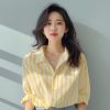 Ảnh của Áo sơ mi kẻ vàng