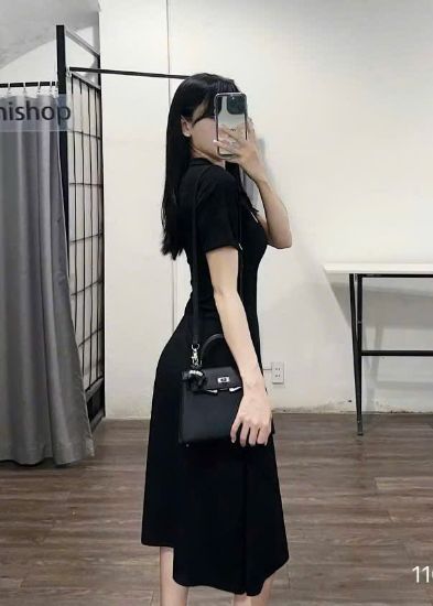 Ảnh của Váy POLO thêu ngựa