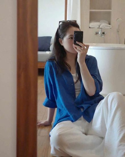 Ảnh của Set áo sơ mi xanh mix quần suông