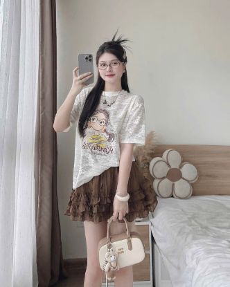 Ảnh của Set áo cô gái mix chân váy nâu